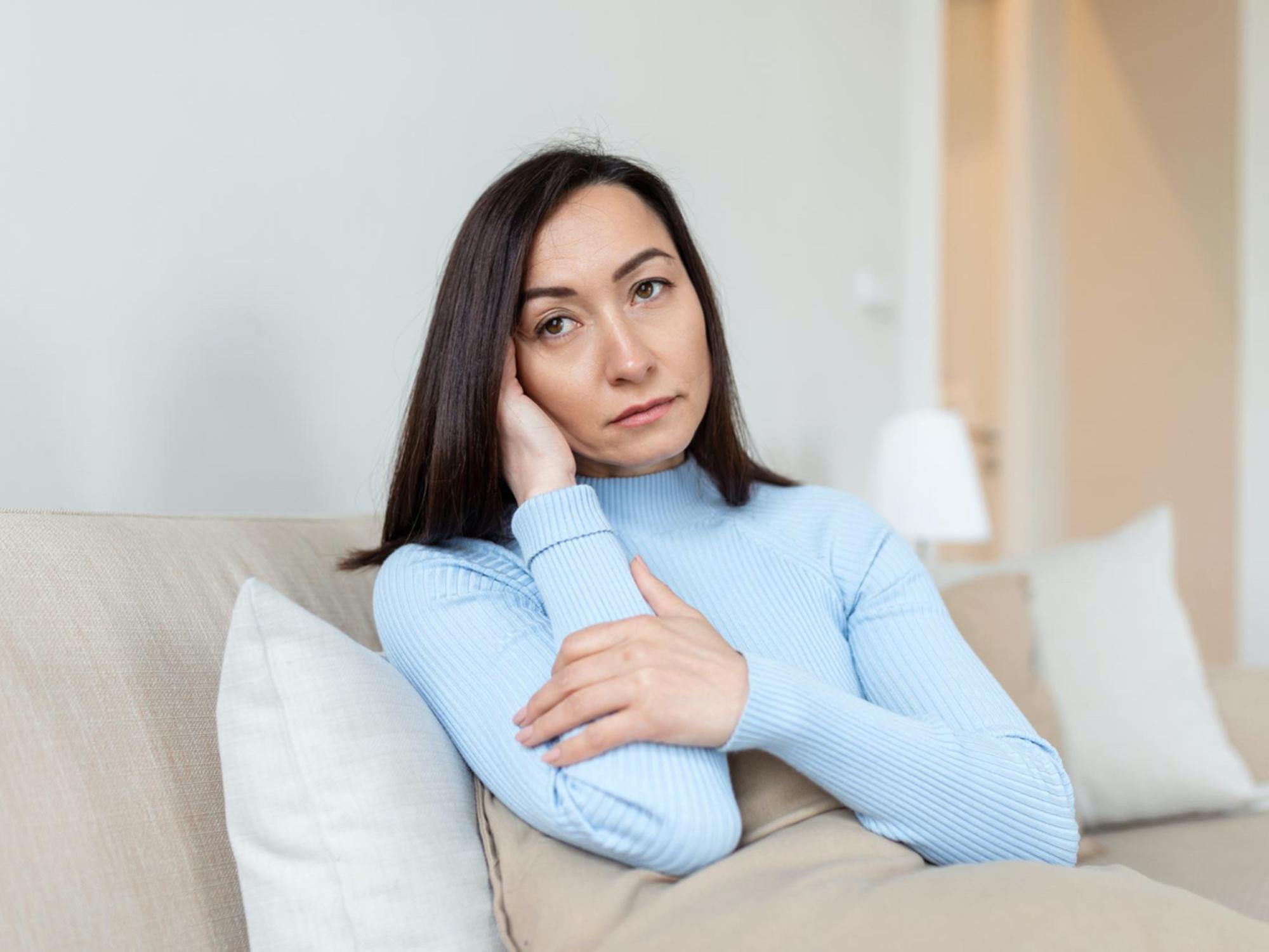 【女性脫髮】女性更年期脫髮的成因與預防方法